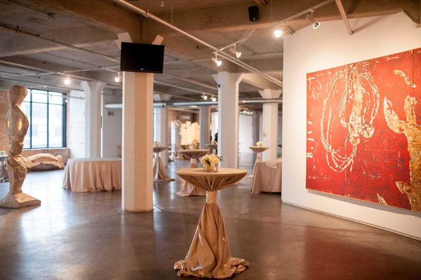 The Chicest Loft Wedding Venues Chicago Has to Offer