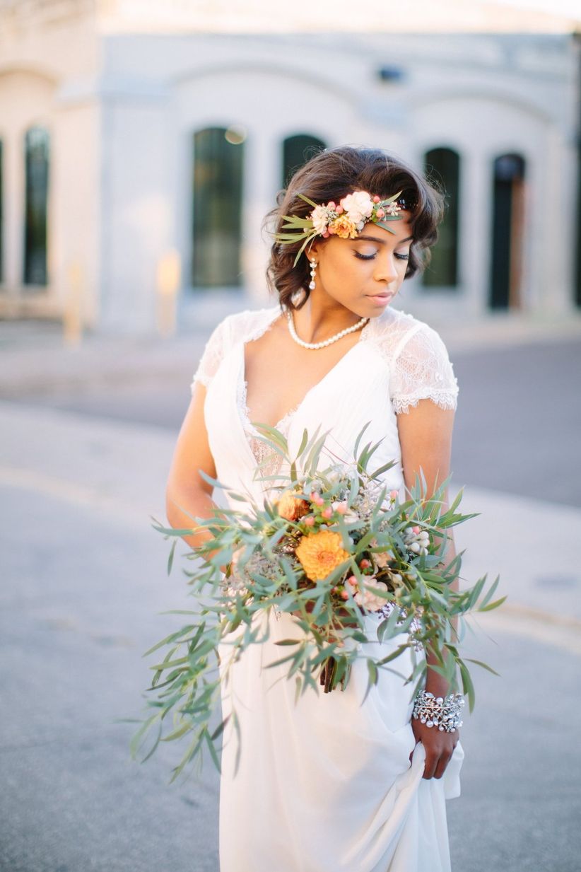 26 Modern Hairstyles for Black Brides - WeddingWire