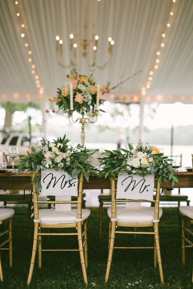 13 Types of Wedding Chairs for a Stylish Big Day - WeddingWire