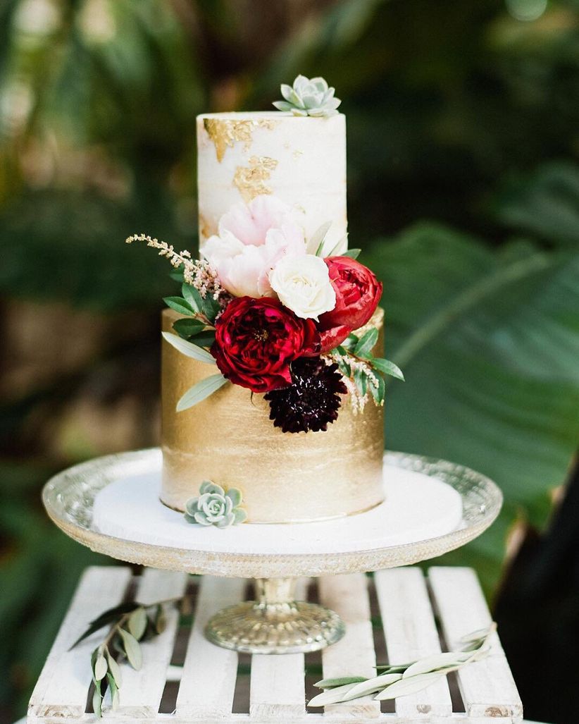 The 2019  Wedding  Cake  Trends Everyone Will Be Talking 