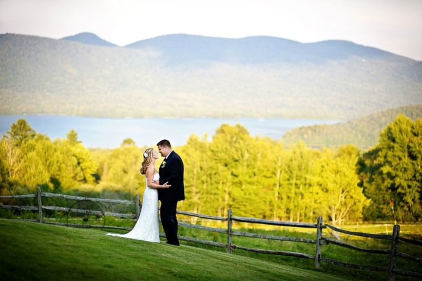 20 Mountain Wedding Venues with Scenery That’ll Take Your